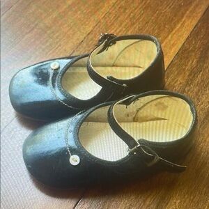Classic Black Kids Mary Jane Shoes